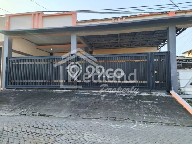 Hunian Cantik Minimalis Lb 220m2 di Semarang Barat, Semarang Hunian Cantik Minimalis Lb 220m2 di Semarang Barat, Semarang