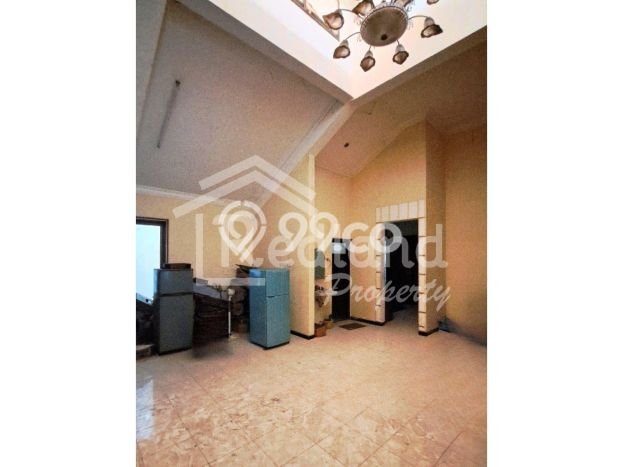 Dijual Rumah 4 Kamar Lokasi Strategis Nyaman dan Strategis di Semarang Barat Dijual Rumah 4 Kamar Lokasi Strategis Nyaman dan Strategis di Semarang Barat