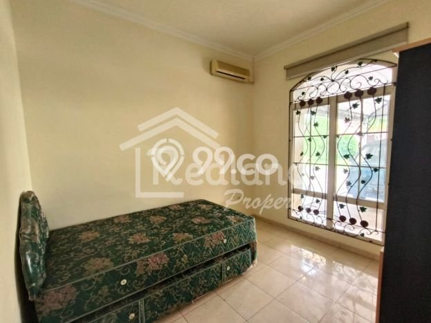 Disewakan segera hunian minimalis strategis 3 Kamar di Semarang Barat, Semarang Disewakan segera hunian minimalis strategis 3 Kamar di Semarang Barat, Semarang