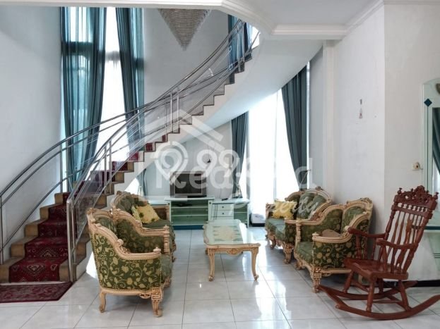Hunian Eksklusif Dijual LT 470m2 di Banyumanik, Semarang Hunian Eksklusif Dijual LT 470m2 di Banyumanik, Semarang