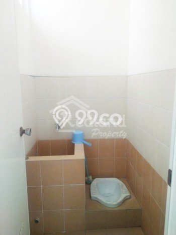 Ruko Disewakan di Semarang Barat, Luas 55m2m², Kawasan Premium, Siap Operasi Ruko Disewakan di Semarang Barat, Luas 55m2m², Kawasan Premium, Siap Operasi