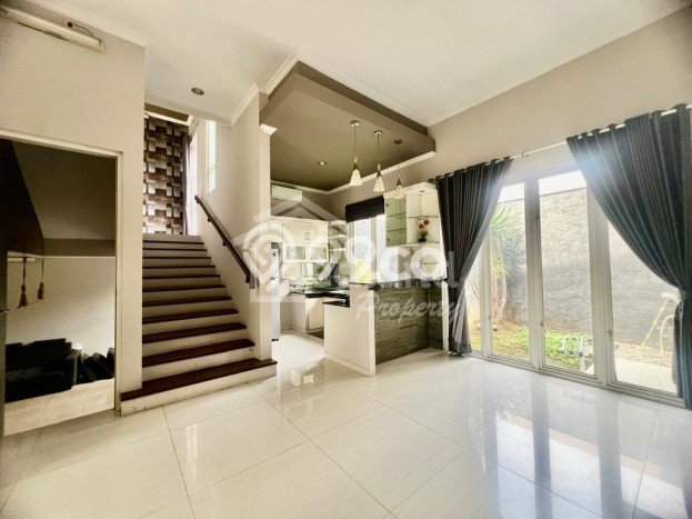 Rumah Elit Modern Siap Huni di BSB City Semarang Rumah Elit Modern Siap Huni di BSB City Semarang