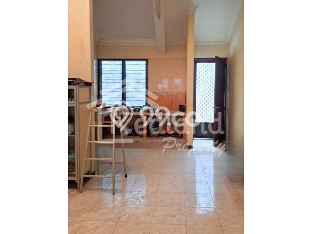 Dijual Rumah 4 Kamar Lokasi Strategis Nyaman dan Strategis di Semarang Barat Dijual Rumah 4 Kamar Lokasi Strategis Nyaman dan Strategis di Semarang Barat