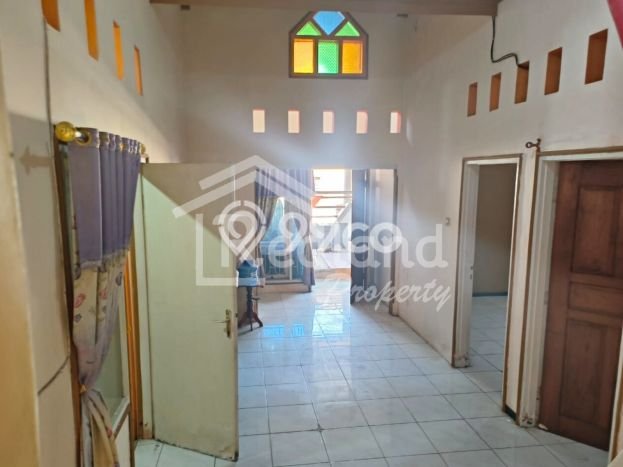 Hunian Cantik Minimalis Lb 220m2 di Semarang Barat, Semarang Hunian Cantik Minimalis Lb 220m2 di Semarang Barat, Semarang