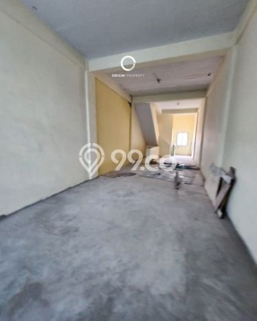 INVESTASI MENGUNTUNGKAN! Ruko di Medan Johor, Luas 192m2m², Pusat Bisnis INVESTASI MENGUNTUNGKAN! Ruko di Medan Johor, Luas 192m2m², Pusat Bisnis