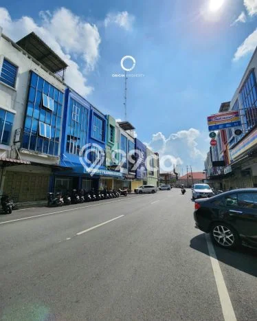 SENTRA BISNIS! Ruko di Medan Johor, Luas 192m2m², Lokasi Strategis SENTRA BISNIS! Ruko di Medan Johor, Luas 192m2m², Lokasi Strategis