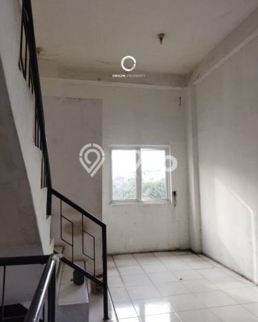 INVESTASI CERDAS! Ruko di Medan Timur, Luas 224m2m², Akses Mainroad INVESTASI CERDAS! Ruko di Medan Timur, Luas 224m2m², Akses Mainroad