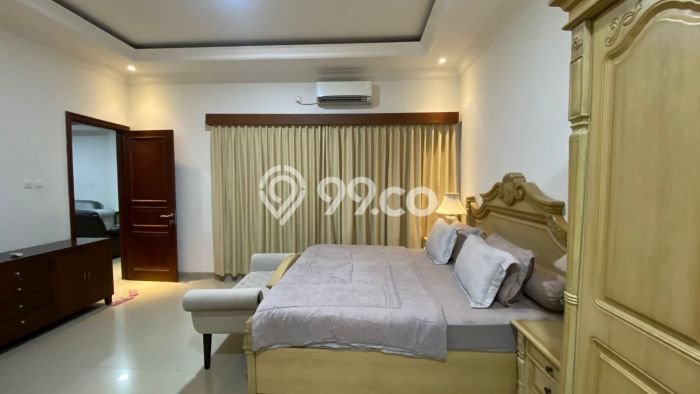 Dijual Rumah Premium dengan Fasilitas Sekitar Komplit di Kembangan, Jakarta Barat Dijual Rumah Premium dengan Fasilitas Sekitar Komplit di Kembangan, Jakarta Barat