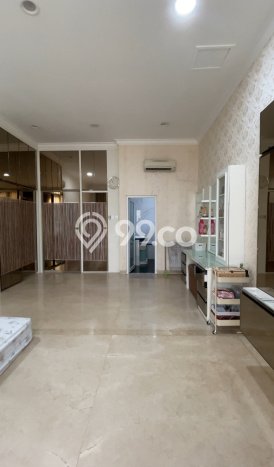 Ready to Use! Luxury House LT 150m2 Desain Modern di Bandengan Ready to Use! Luxury House LT 150m2 Desain Modern di Bandengan