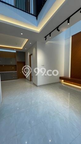 For Sale Rumah Elit Exclusive di Kebon Jeruk, Jakarta Barat For Sale Rumah Elit Exclusive di Kebon Jeruk, Jakarta Barat