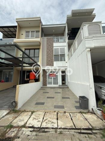For Sale Hunian Rumah Terawat 4 Kamar di Kalideres, Jakarta Barat For Sale Hunian Rumah Terawat 4 Kamar di Kalideres, Jakarta Barat
