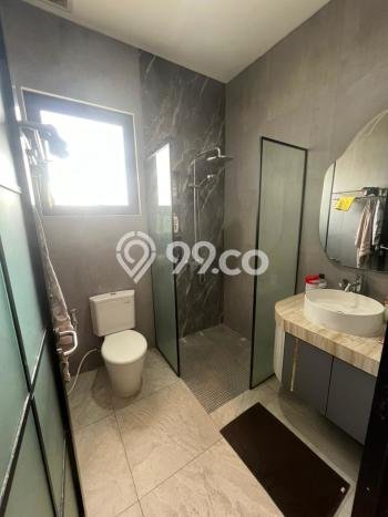Rumah Elit Modern Siap Huni di Meruya Jakarta Barat Rumah Elit Modern Siap Huni di Meruya Jakarta Barat