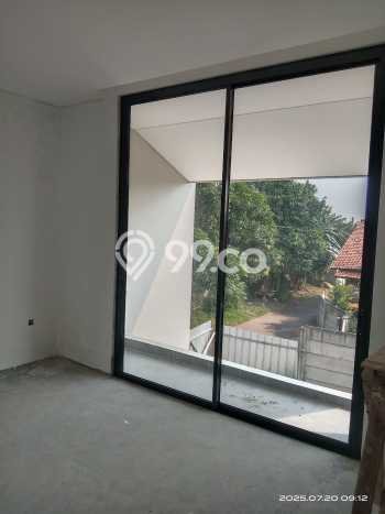 Rumah Modern 3 KT di Joglo Jakarta Barat Unfurnished Rumah Modern 3 KT di Joglo Jakarta Barat Unfurnished