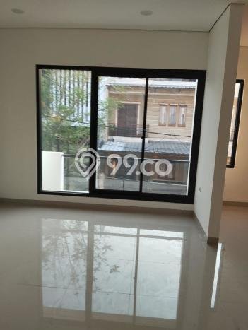 Hunian Mewah LB 200m2 Siap Huni Desain Elegan di Sunter, Jakarta Utara Hunian Mewah LB 200m2 Siap Huni Desain Elegan di Sunter, Jakarta Utara