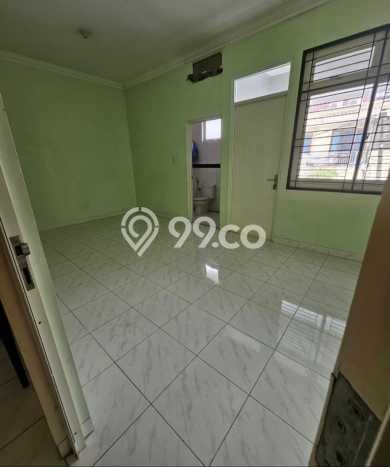 Rumah di Semanan, LT 90m², LB 135m² Rumah di Semanan, LT 90m², LB 135m²