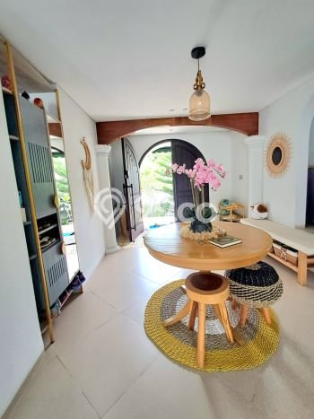 Jual Rumah Mewah Elegan Dengan View Cantik di Cinere, Jakarta Selatan Jual Rumah Mewah Elegan Dengan View Cantik di Cinere, Jakarta Selatan