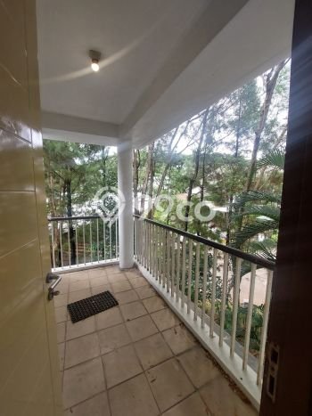 Ready to Use! Luxury House LT 221m2 Desain Modern di Bintaro Ready to Use! Luxury House LT 221m2 Desain Modern di Bintaro