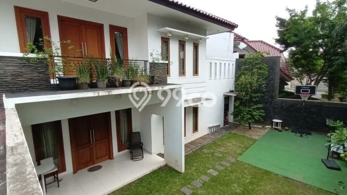 For Sale! Luxury House LT 487m2 Desain Elegan di Sektor 1 - Bintaro For Sale! Luxury House LT 487m2 Desain Elegan di Sektor 1 - Bintaro