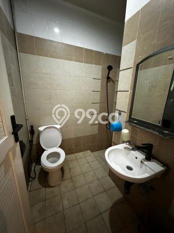 Dijual Rumah 2 Kamar Lokasi Strategis Nyaman dan Strategis di BSD Dijual Rumah 2 Kamar Lokasi Strategis Nyaman dan Strategis di BSD