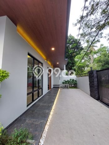 Dijual Rumah Luas Megah Dengan View Cantik di BSD Griya Loka, Tangerang Dijual Rumah Luas Megah Dengan View Cantik di BSD Griya Loka, Tangerang