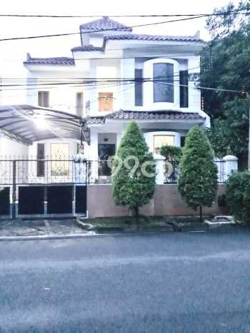 Rumah Mewah LB 438m2 Siap Huni Desain Elegan di Pondok Indah, Jakarta Selatan Rumah Mewah LB 438m2 Siap Huni Desain Elegan di Pondok Indah, Jakarta Selatan