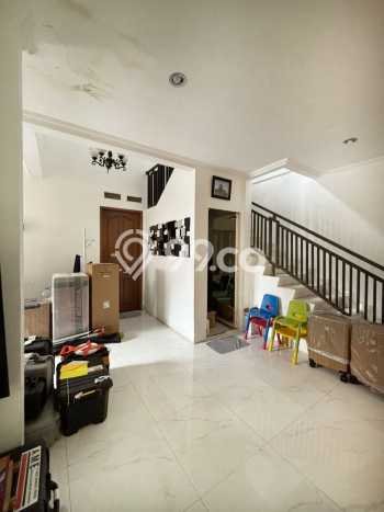 Ready to Use! Premium House LT 213m2 Desain Elegan di Sektor 2 - Bintaro Ready to Use! Premium House LT 213m2 Desain Elegan di Sektor 2 - Bintaro