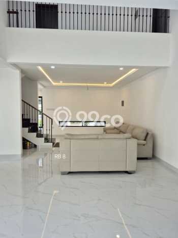 Rumah Premium di Tangerang Selatan Strategis Kondisi Baik Rumah Premium di Tangerang Selatan Strategis Kondisi Baik