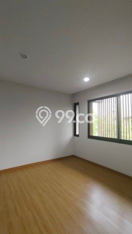 Rumah Luxury Modern Tanpa Renovasi di BSD Green Wich Tangerang Rumah Luxury Modern Tanpa Renovasi di BSD Green Wich Tangerang