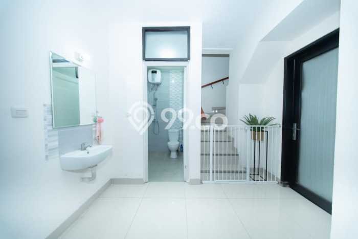 Dijual Rumah Luas Megah Dengan View Eksklusif di Alam Sutera, Tangerang Dijual Rumah Luas Megah Dengan View Eksklusif di Alam Sutera, Tangerang