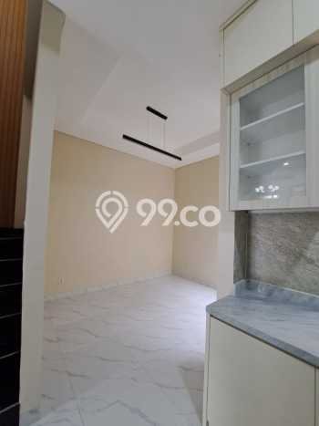 Rumah Strategis Minimalis Lb 110m2 di BSD, Tangerang Selatan Rumah Strategis Minimalis Lb 110m2 di BSD, Tangerang Selatan