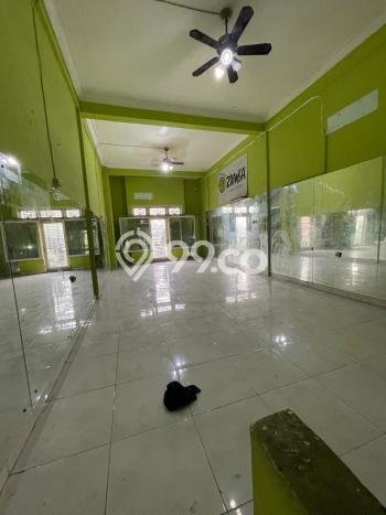 Untuk Disewa Ruko di Ciledug Tangerang LT 100m2, LB 101m2 Untuk Disewa Ruko di Ciledug Tangerang LT 100m2, LB 101m2