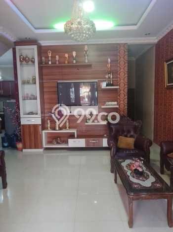 Hunian Cantik Minimalis Lb 170m2 di Pinang, Tangerang Hunian Cantik Minimalis Lb 170m2 di Pinang, Tangerang