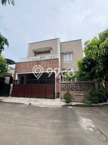 Rumah Modern Minimalis 4 Kamar Siap Huni di BSD Rumah Modern Minimalis 4 Kamar Siap Huni di BSD