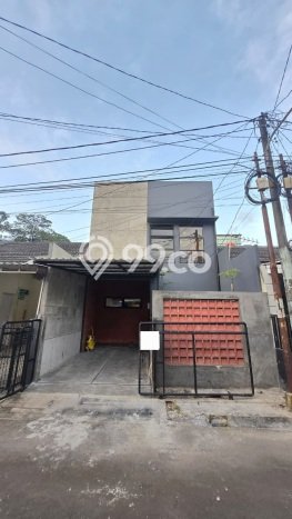 Dijual Cepat Rumah Bagus Siap Huni LB 100m2 di BSD, Tangerang Selatan Dijual Cepat Rumah Bagus Siap Huni LB 100m2 di BSD, Tangerang Selatan