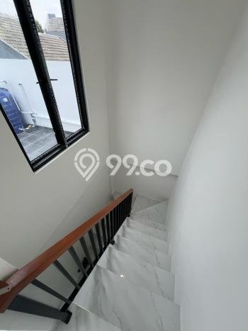 Jual Rumah Favorit Siap Huni LB 84m2 di BSD, Tangerang Selatan Jual Rumah Favorit Siap Huni LB 84m2 di BSD, Tangerang Selatan