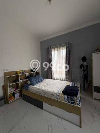 Rumah Modern Minimalis 4 Kamar Siap Huni di BSD Rumah Modern Minimalis 4 Kamar Siap Huni di BSD