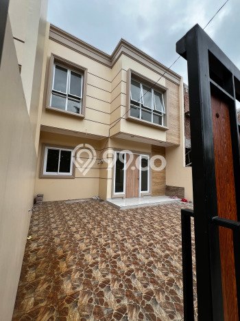 Rumah Elit Modern Tanpa Renovasi di Gading Serpong Tangerang Rumah Elit Modern Tanpa Renovasi di Gading Serpong Tangerang
