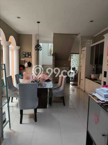 For Sale! Luxury House LT 180m2 Desain Elegan di Gading Serpong For Sale! Luxury House LT 180m2 Desain Elegan di Gading Serpong
