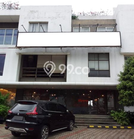 Unit Ruko Paling Strategis di BSD Tangerang Selatan dengan LB 335m2 Unit Ruko Paling Strategis di BSD Tangerang Selatan dengan LB 335m2