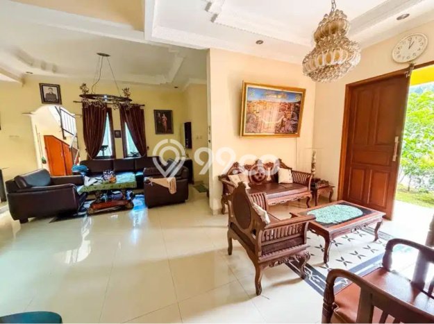 Rumah Luxury Modern Tanpa Renovasi di Cibubur Bekasi Rumah Luxury Modern Tanpa Renovasi di Cibubur Bekasi
