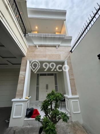 For Sale Rumah Elit Exclusive di Ciracas, Jakarta Timur For Sale Rumah Elit Exclusive di Ciracas, Jakarta Timur