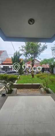 Rumah Elit LB 300m2 Siap Huni Desain Elegan di Cibubur, Jakarta Timur Rumah Elit LB 300m2 Siap Huni Desain Elegan di Cibubur, Jakarta Timur