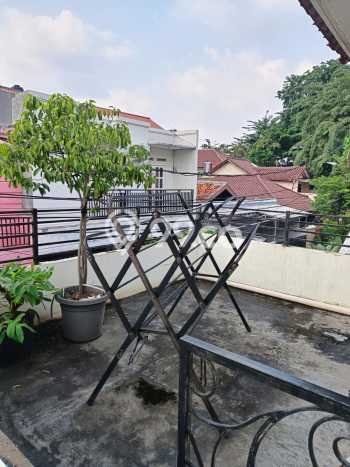 Rumah di Cipete, Jakarta Selatan, LT 171m² LB 220m² Rumah di Cipete, Jakarta Selatan, LT 171m² LB 220m²