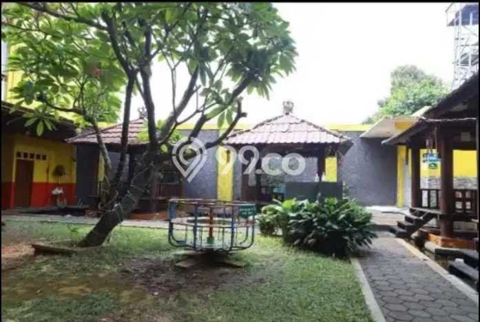Komersial Kawasan Depok I, Luas 1428m², Posisi Jalan Utama Komersial Kawasan Depok I, Luas 1428m², Posisi Jalan Utama
