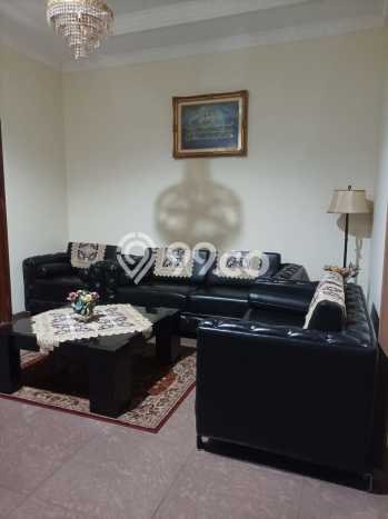 Jual Rumah Luas Elegan Dengan View Eksklusif di Citra Grand, Jakarta Timur Jual Rumah Luas Elegan Dengan View Eksklusif di Citra Grand, Jakarta Timur