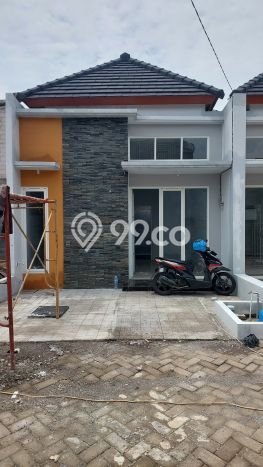 Rumah Sederhana Dijual di Waru 2 Kamar dengan LT 66m2 Rumah Sederhana Dijual di Waru 2 Kamar dengan LT 66m2