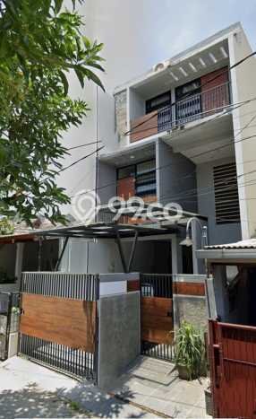 For Sale Rumah 3 Kamar Lokasi Strategis Bagus dan Strategis di Waru For Sale Rumah 3 Kamar Lokasi Strategis Bagus dan Strategis di Waru