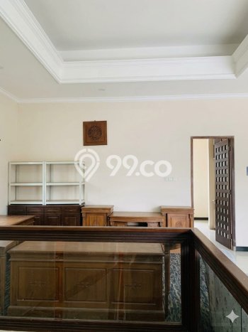 Dijual Rumah Mewah Megah Dengan View Eksklusif di Ketintang, Surabaya Dijual Rumah Mewah Megah Dengan View Eksklusif di Ketintang, Surabaya