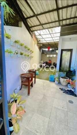 For Sale Rumah 2 Kamar Lokasi Strategis Bagus dan Strategis di Waru For Sale Rumah 2 Kamar Lokasi Strategis Bagus dan Strategis di Waru