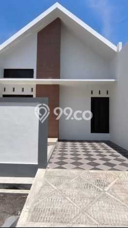 Dijual Rumah 3 Kamar Lokasi Ideal Bagus dan Strategis di Sedati Dijual Rumah 3 Kamar Lokasi Ideal Bagus dan Strategis di Sedati